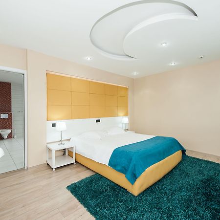 Hotel Phenix Dilbeek Εξωτερικό φωτογραφία