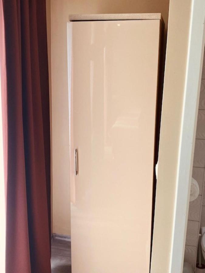Hotel Phenix Dilbeek Εξωτερικό φωτογραφία