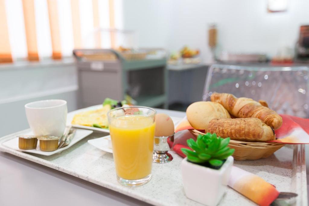 Hotel Phenix Dilbeek Εξωτερικό φωτογραφία
