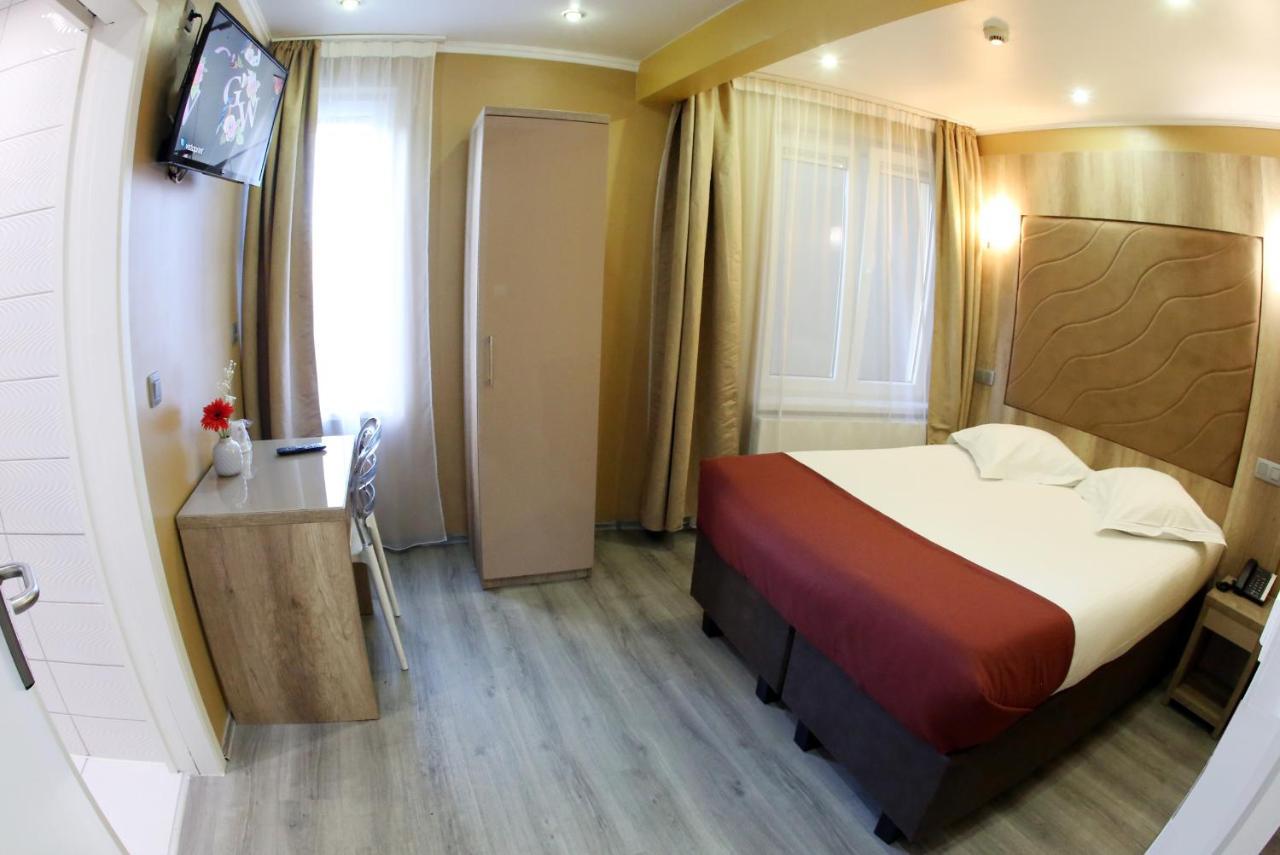 Hotel Phenix Dilbeek Εξωτερικό φωτογραφία